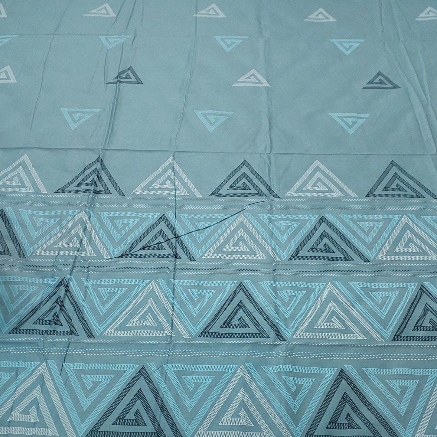 PEACOCK BLUE GEOMETRICAL KING COTTON BEDSHEET SET