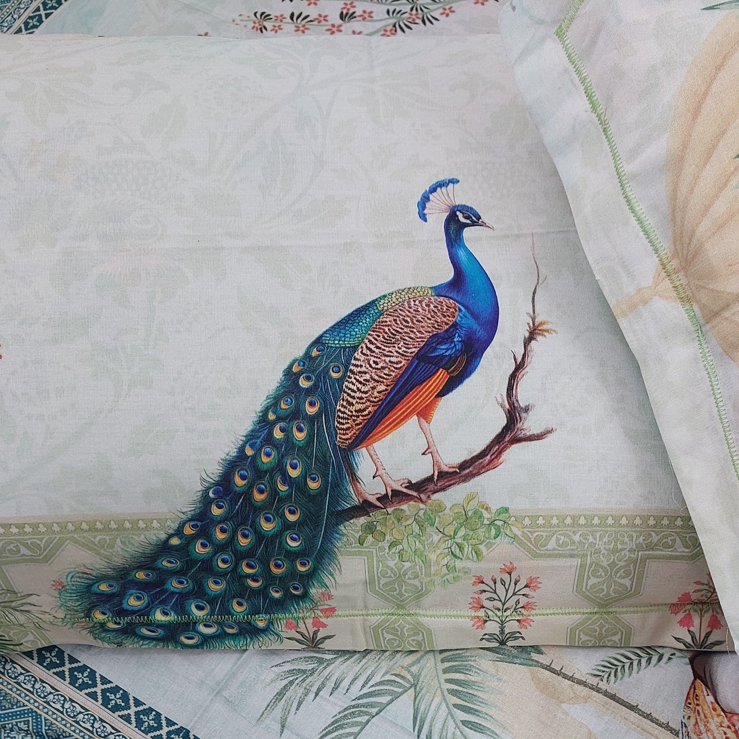 PEACOCK & ELEPHANT DIGITAL PRINTED KING COTTON BEDSHEET SET