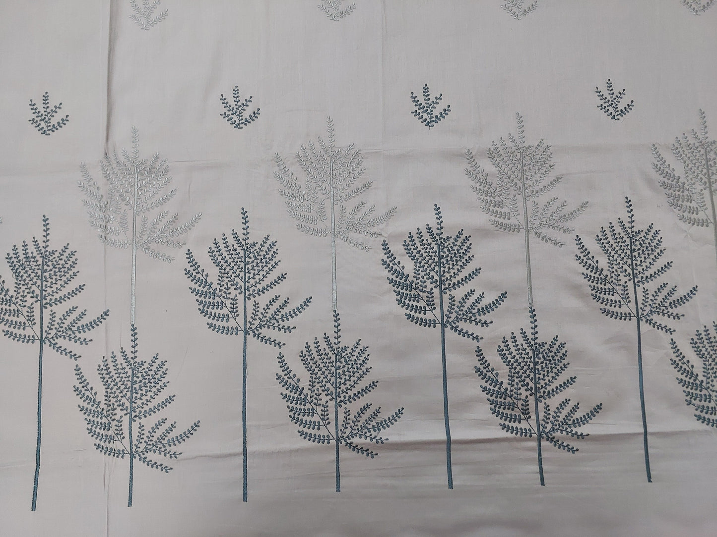 MISTY GREY EMBROIDERED KING COTTON BEDSHEET SET