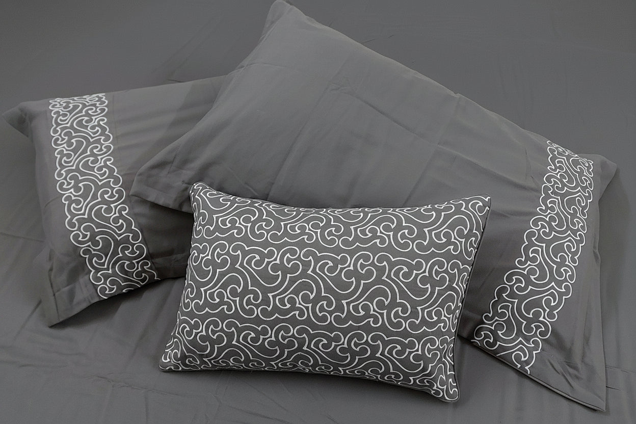 ASH GREY EMBROIDERED KING COTTON BEDSHEET SET