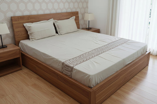 WARM BEIGE EMBROIDERED KING COTTON BEDSHEET SET