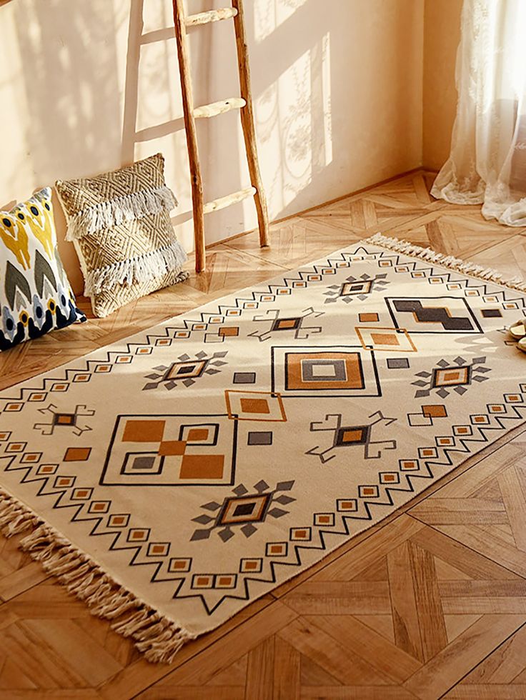 FLOOR RUGS