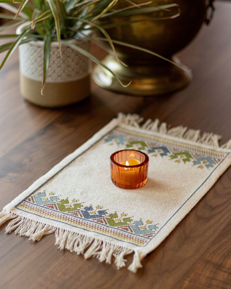 TABLE PLACEMATS