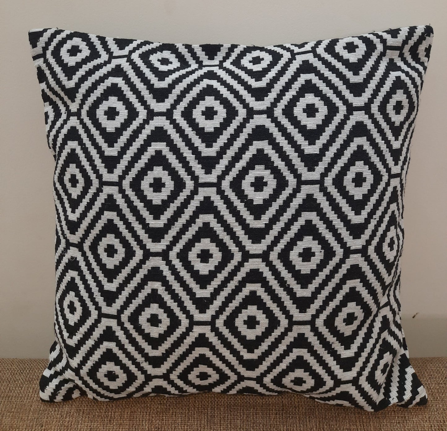 BLACK & WHITE CUSHION COVERS ( SET OF 2 )
