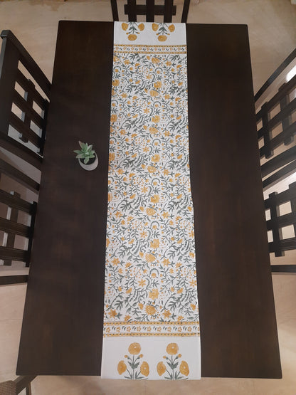 WHITE & YELLOW BLOCK PRINTED TABLE PLACEMATS