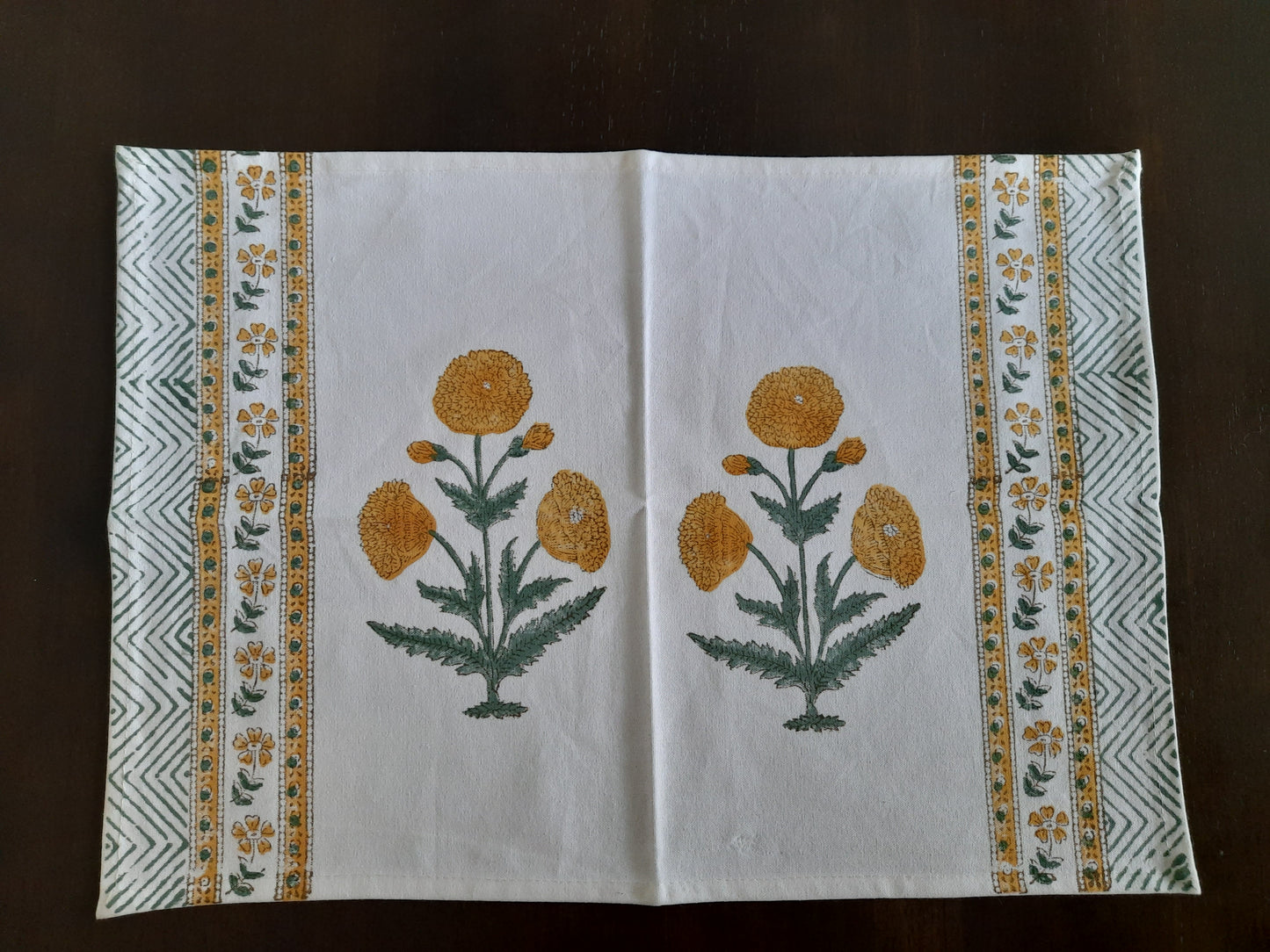 WHITE & YELLOW BLOCK PRINTED TABLE PLACEMATS