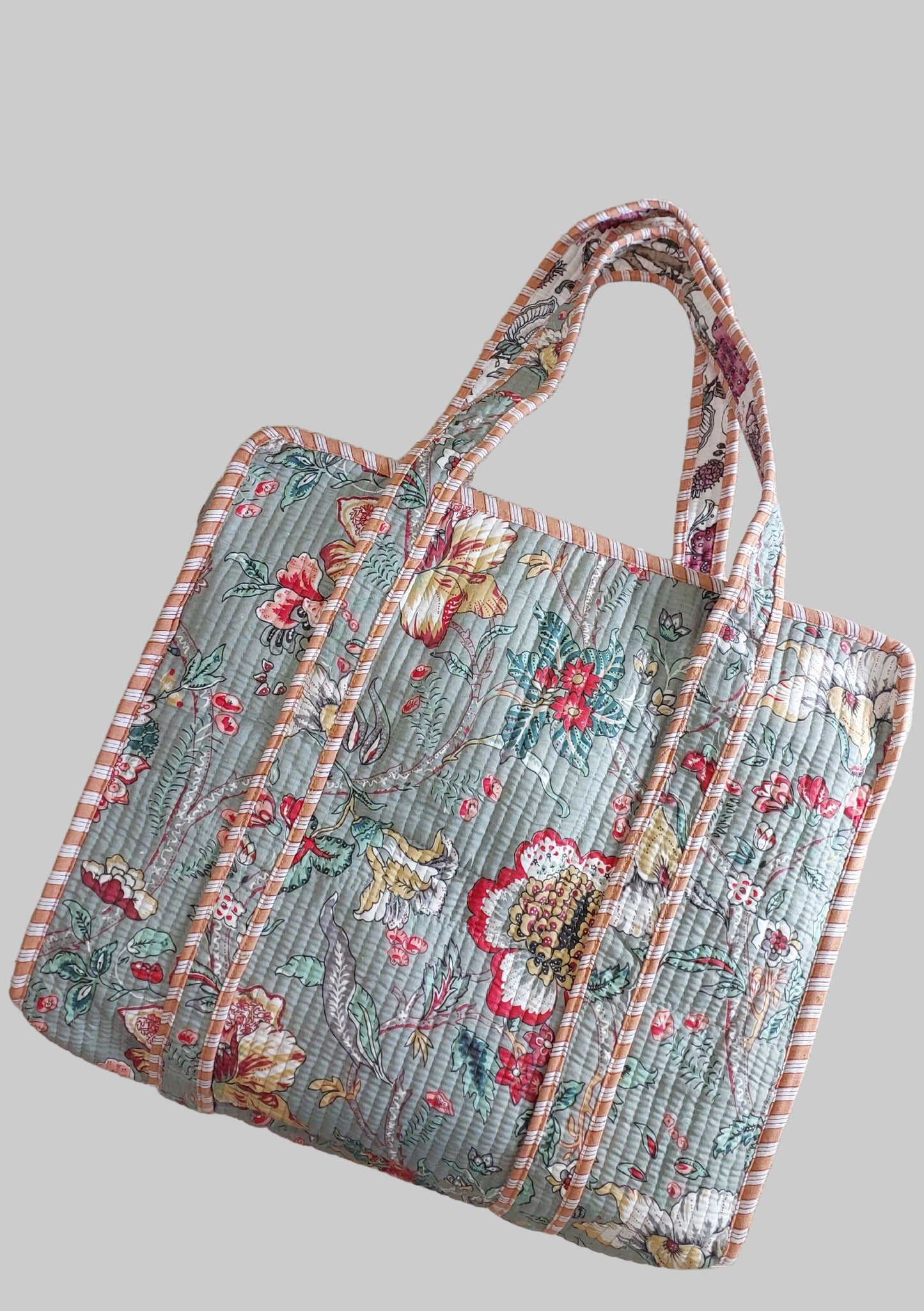 GREY QUILTED SHOPPING TOTE BAG