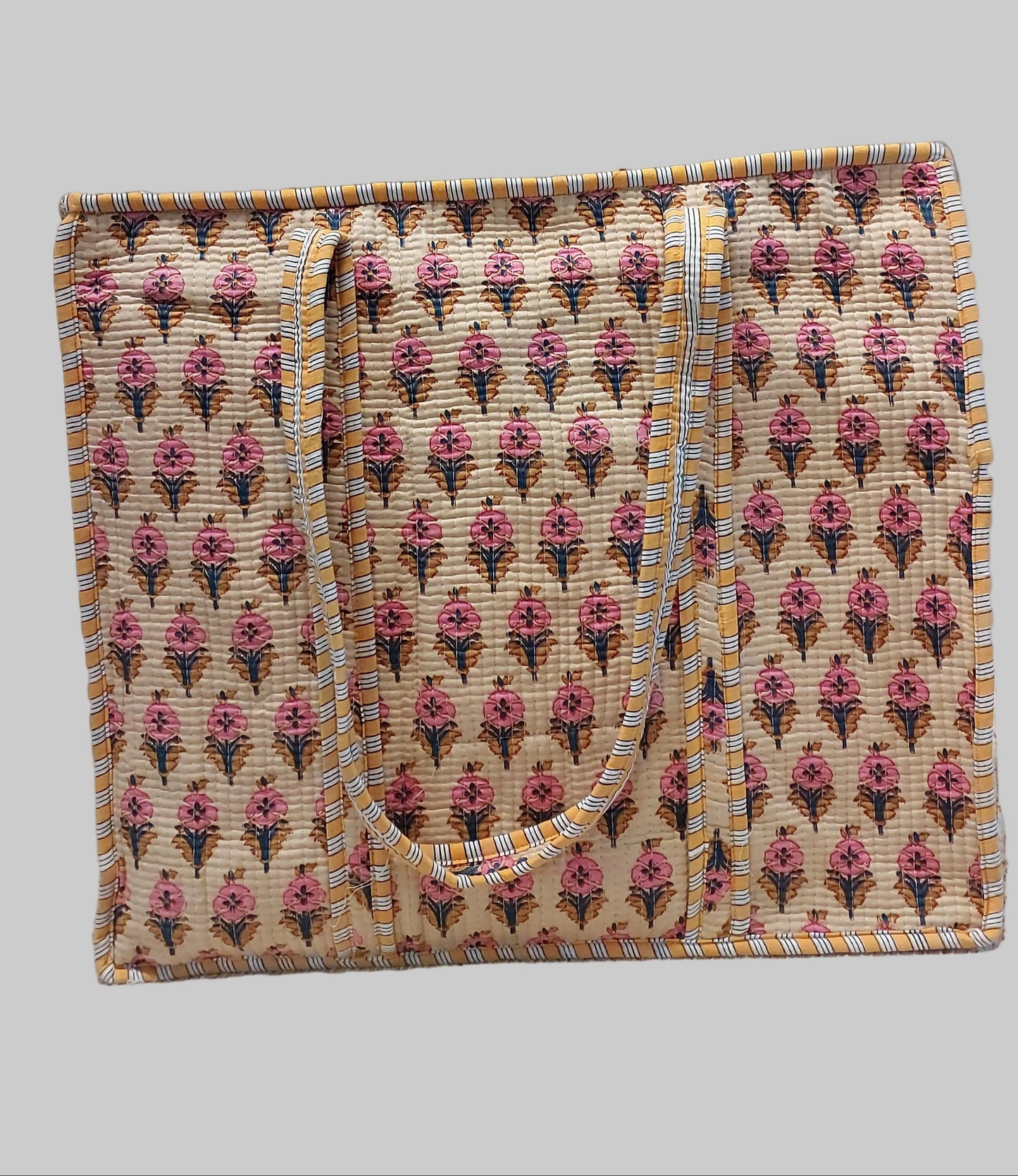 CREAM QUILTED SHOPPING TOTE BAG