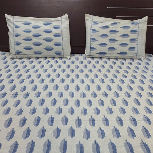 WHITE & BLUE POCHAMPALLY IKAT COTTON QUEEN BEDSHEET