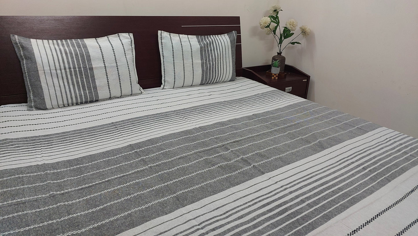 BLACK & WHITE HANDLOOM COTTON STRIPED QUEEN BEDSHEET