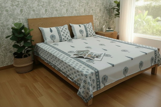 WHITE & BLUE HANDBLOCK PRINTED KING COTTON BEDSHEET SET