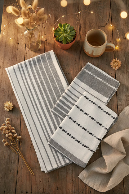BLACK & WHITE HANDLOOM STRIPED QUEEN COTTON BEDSHEET SET