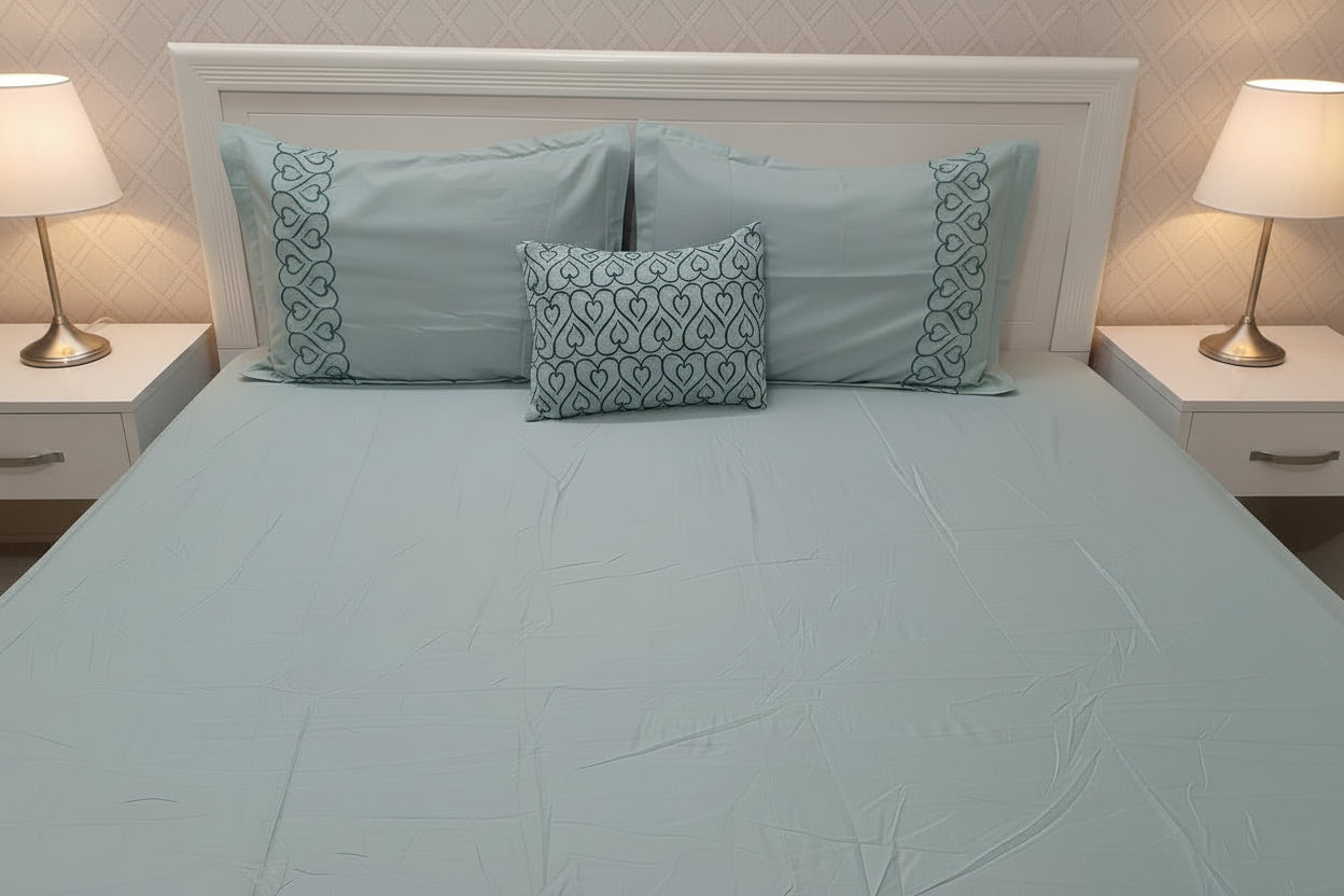 POWDER BLUE EMBROIDERED KING COTTON BEDSHEET SET