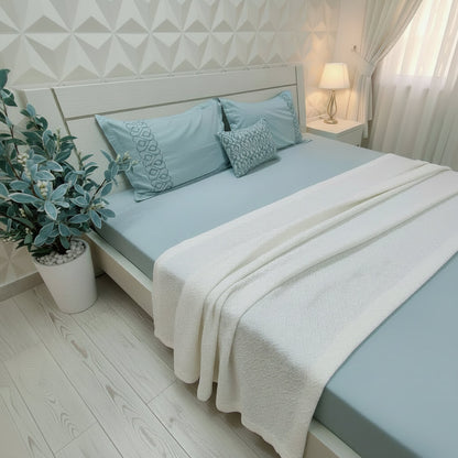 POWDER BLUE EMBROIDERED KING COTTON BEDSHEET SET