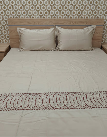 WARM BEIGE EMBROIDERED KING COTTON BEDSHEET SET