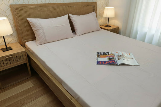 SOFT PEACH EMBROIDERED KING COTTON BEDSHEET SET