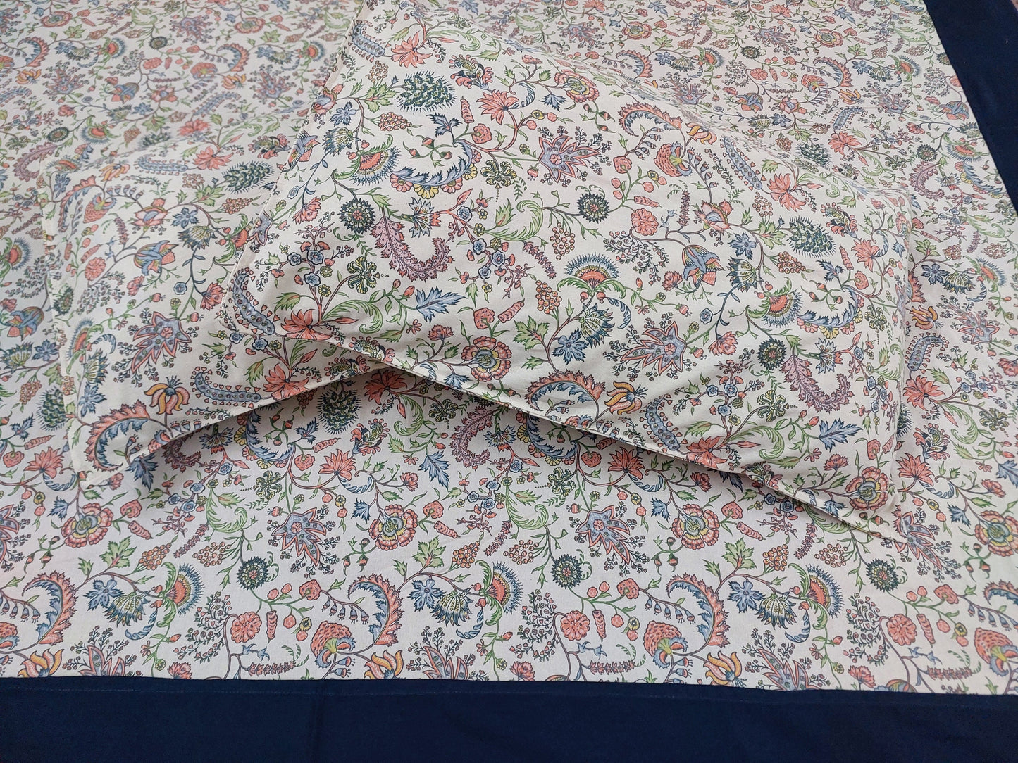 NAVY BLUE BORDER WITH FLORAL PRINT KING COTTON BEDSHEET SET
