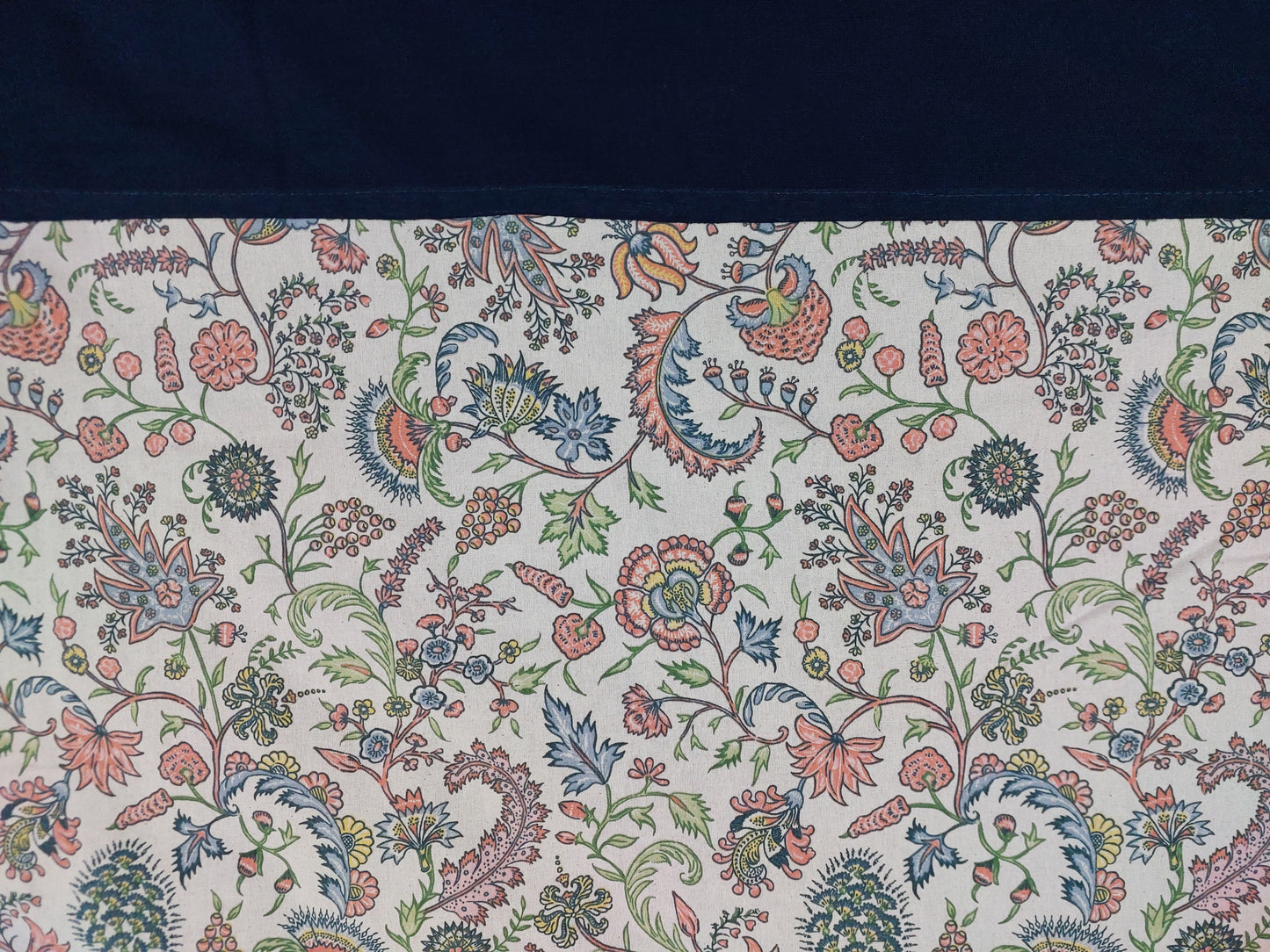 NAVY BLUE BORDER WITH FLORAL PRINT KING COTTON BEDSHEET SET
