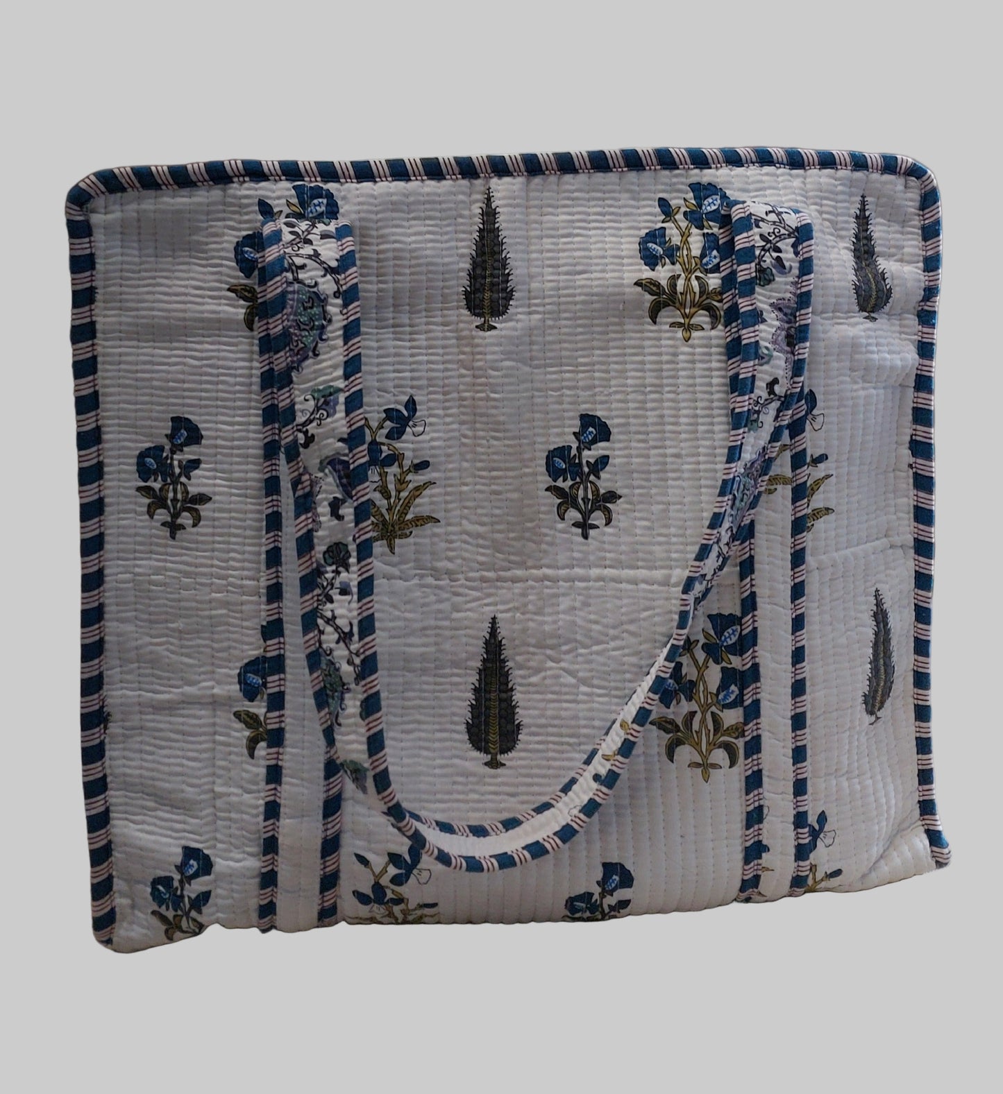 WHITE & BLUE QUILTED SHOPPING TOTE BAG