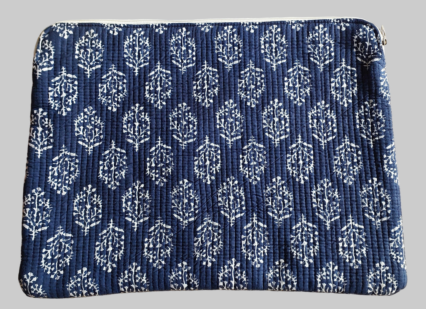 NAVY BLUE & WHITE FLORAL LAPTOP SLEEVE