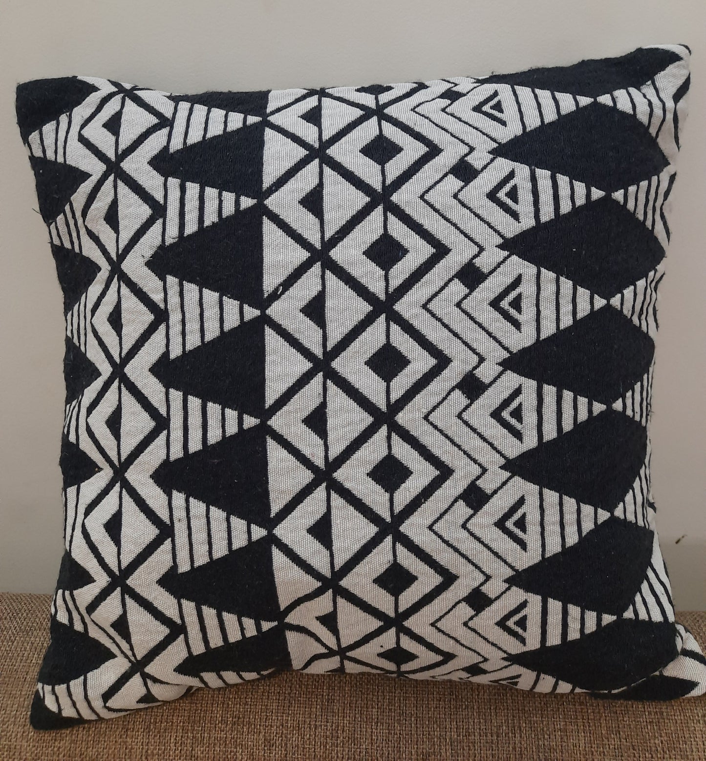 BLACK & WHITE GEOMETRICAL CUSHION COVERS ( SET OF 2 )