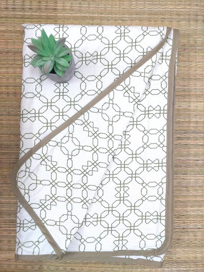 WHITE & GREEN GEOMETRICAL REVERSIBLE DOHAR