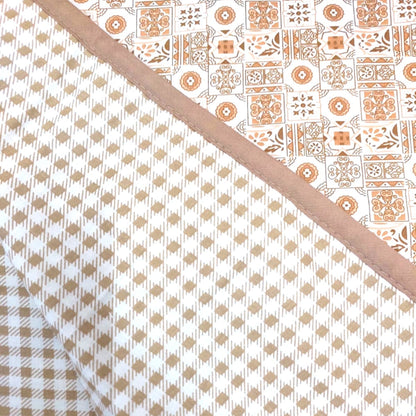 WHITE & BEIGE GEOMETRICAL REVERSIBLE DOHAR
