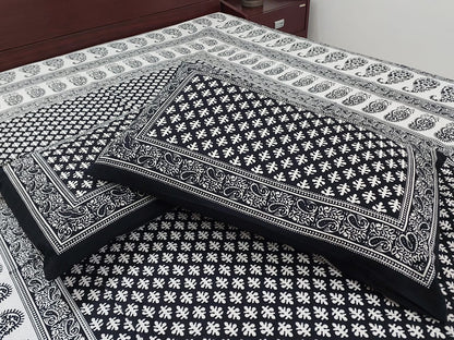 BLACK & WHITE BLOCK PRINTED COTTON QUEEN BEDSHEET