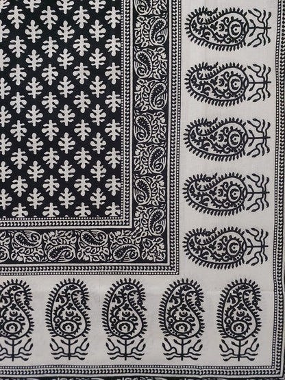 BLACK & WHITE BLOCK PRINTED COTTON QUEEN BEDSHEET
