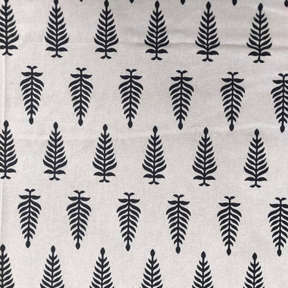 WHITE & BLACK LEAF BLOCK PRINTED COTTON QUEEN BEDSHEET