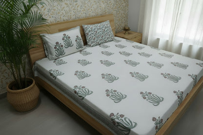LOTUS HAND BLOCK PRINTED KING COTTON BEDSHEET SET
