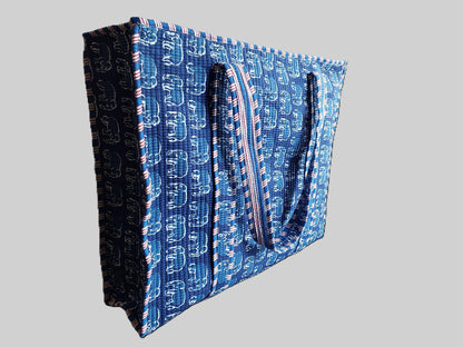 NAVY BLUE QUILTED TOTE BAG