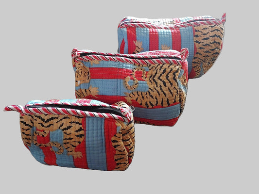 STRIPED POUCHES ( SET OF 3 )